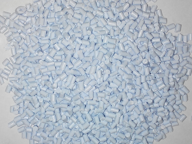 pe吹膜白色母料